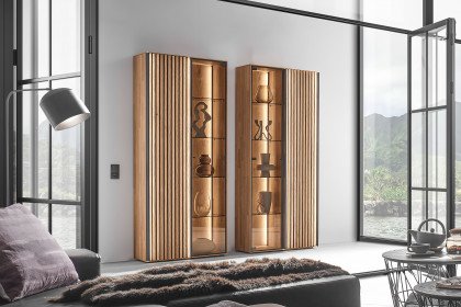 Selino von Hartmann - Vitrine Kerneiche natur/ anthrazit 