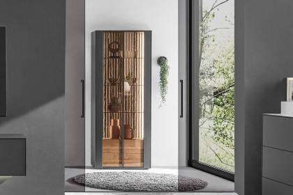 Selino von Hartmann - Vitrine Kerneiche natur/ Birke anthrazit gebeizt 