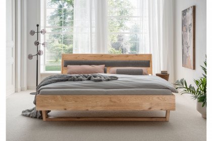 BE-0825 von GK Möbelvertrieb - Kufenbett mit Polstereinsatz-Kopfteil