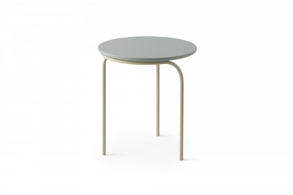 Ova von Pode - Beistelltisch in Lack pale aqua/ Epoxy shell silk