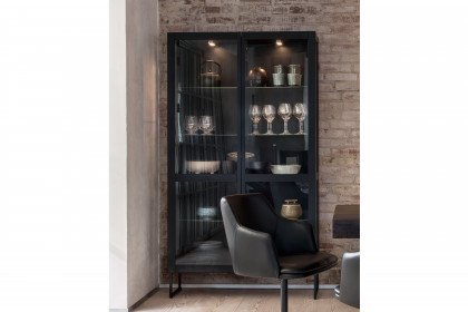 #452 Display Cabinet von Skovby - Vitrine mit Stahlkufen