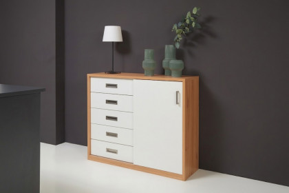 MULTIFLEX von Schlüter Möbelfabrik - Schiebetürkommode DE LUXE weiß - Kernbuche
