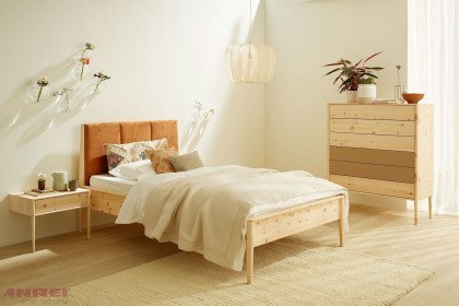 Juna von ANREI - Bett JU 475 Zirbe weiß geölt - Kopfteil Velours Cognac